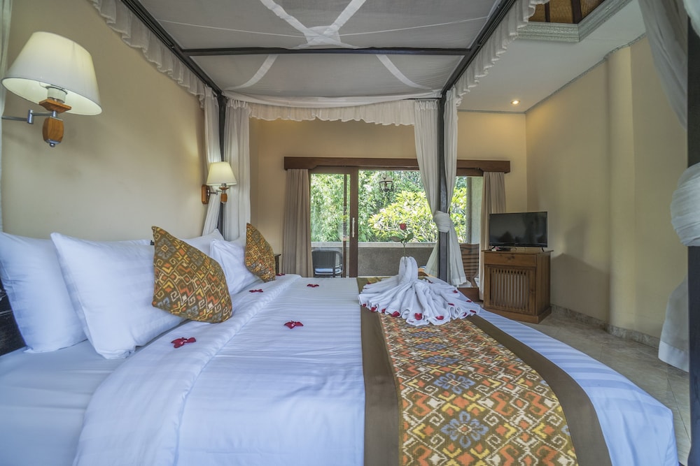Cendana Resort Spa 18/70