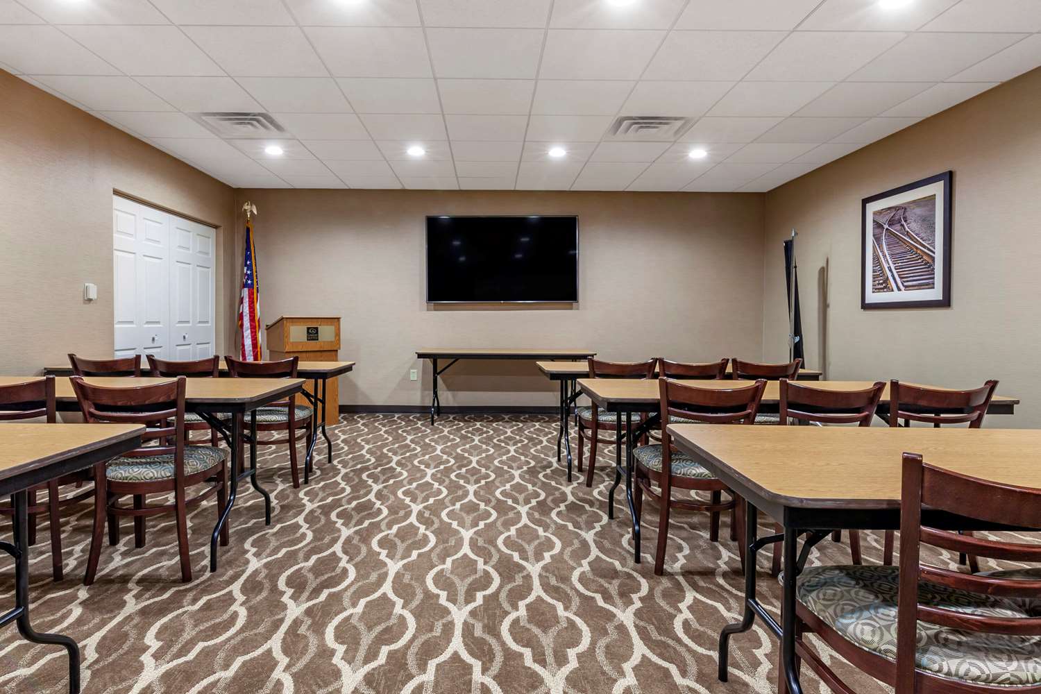 Comfort Suites Escanaba West 32/34