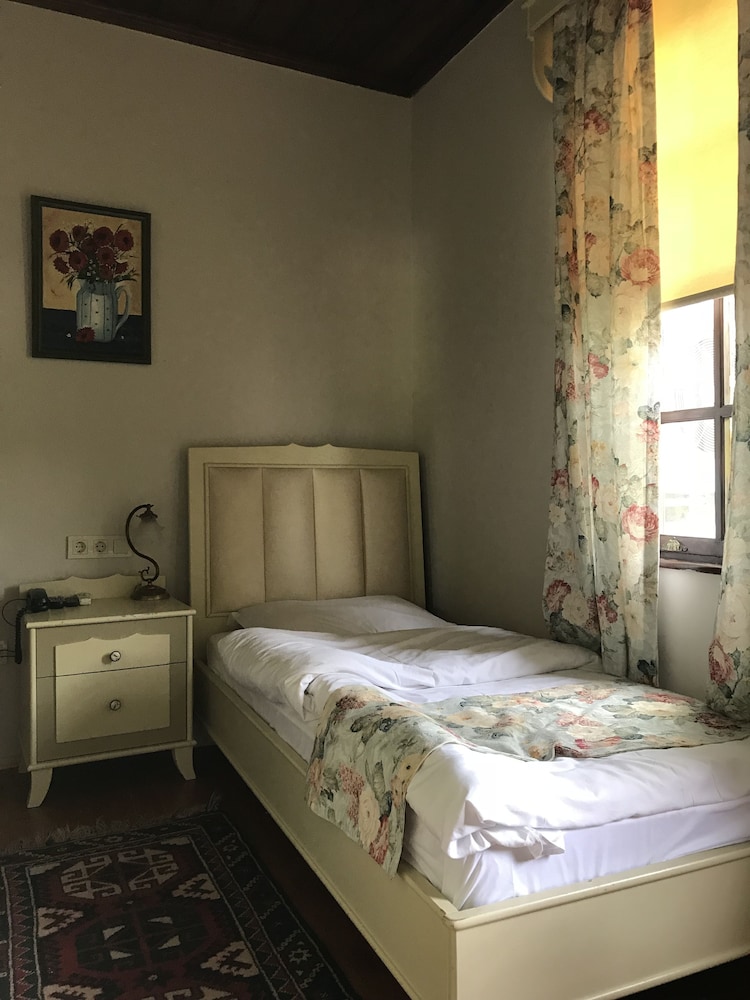 Ninova Pension 17/50