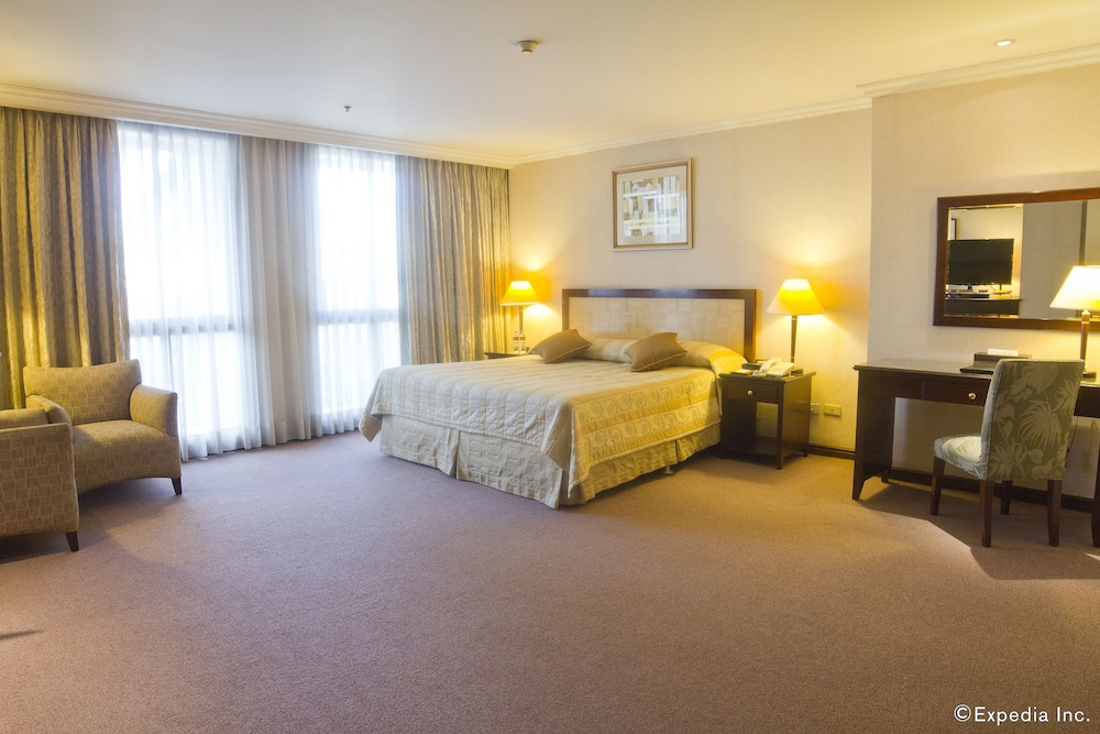 Herald Suites Solana 19/65