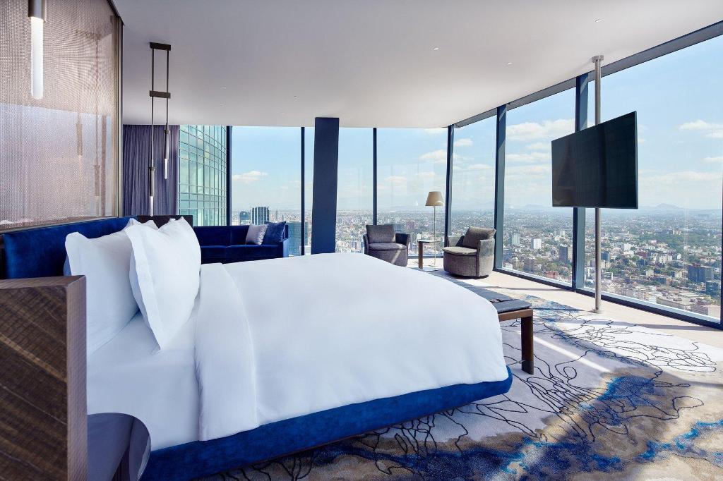 The Ritz, Suite, King Bed, Park View, Terrace, Club Lounge Access