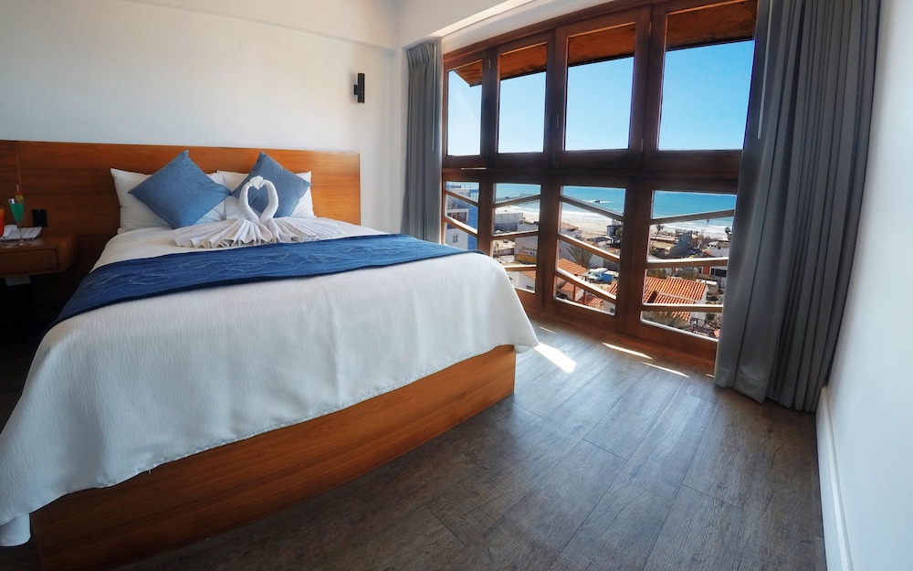 STANDARD, KING BED
