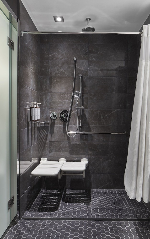 AC Hotel by Marriott Austin Hill Country 55/57