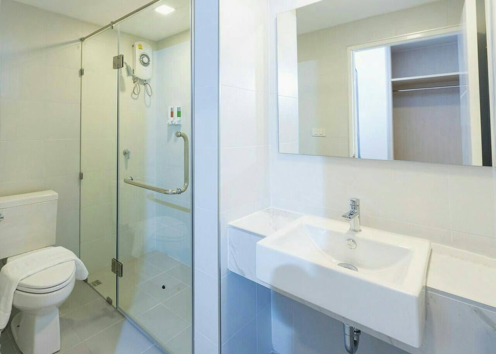 غرفة بسريرين مزدوجين، Trat City Hotel 4/4