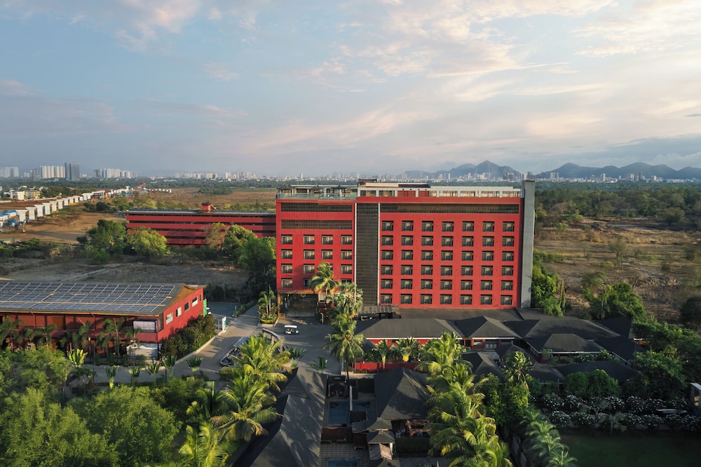 Saya Grand Resort & Spa Thane photo2
