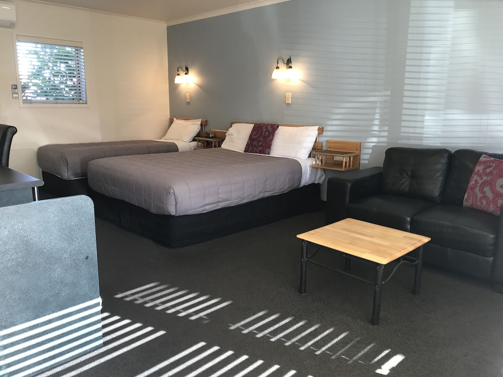 Pacific Harbour Motor Inn, Gisborne 17/51