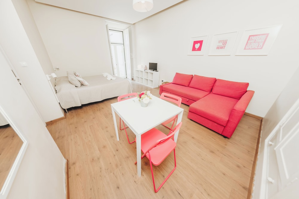 Lisbaon Hostel 51/68