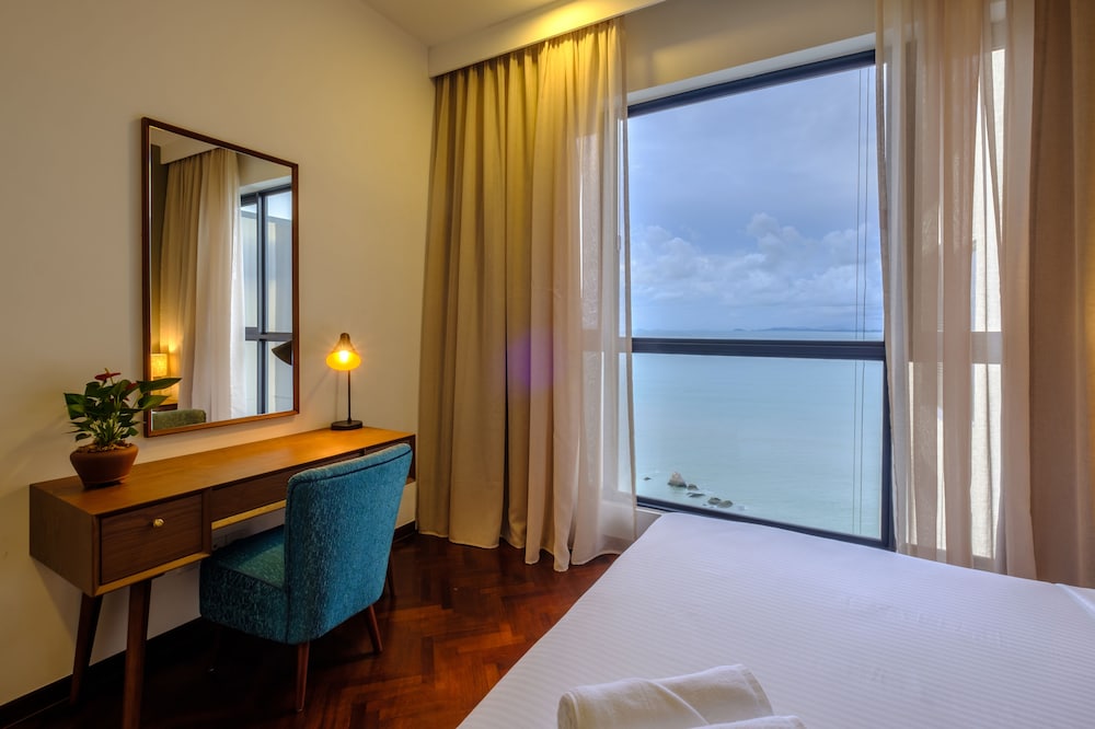 TANJUNG POINT RESIDENCES 11/37
