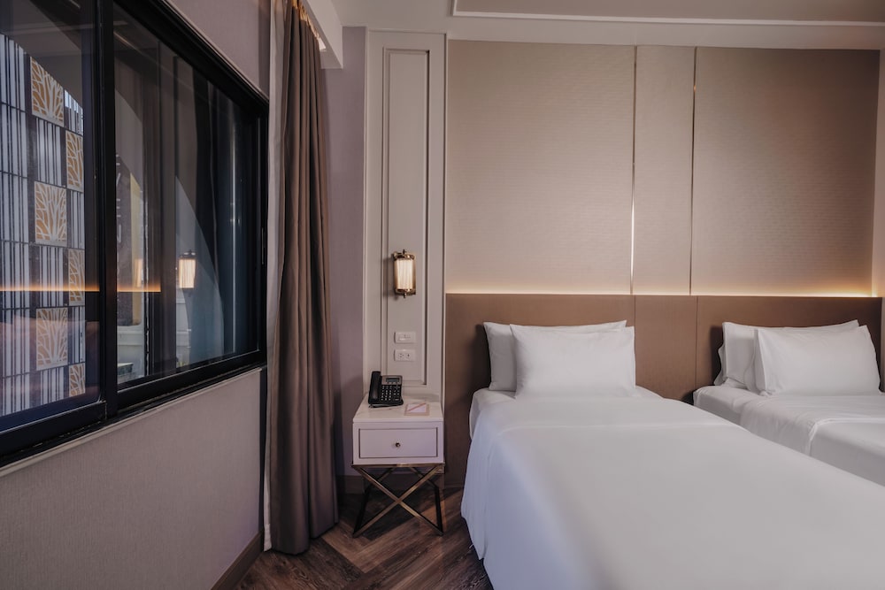 Aira Bkk Sukhumvit 11 By Kingston Hotels 13/50