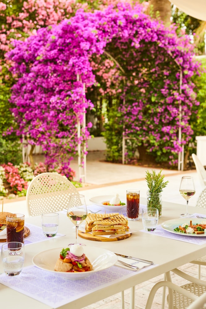 OLEANDRI RESORT 59/81