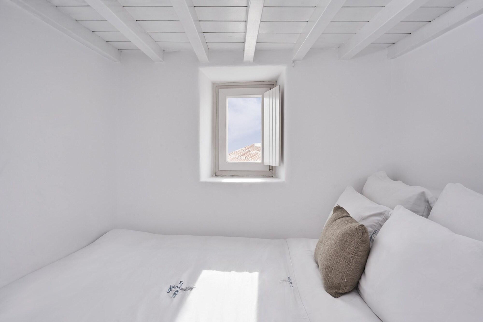 Mezzanine, Suite, Sea View