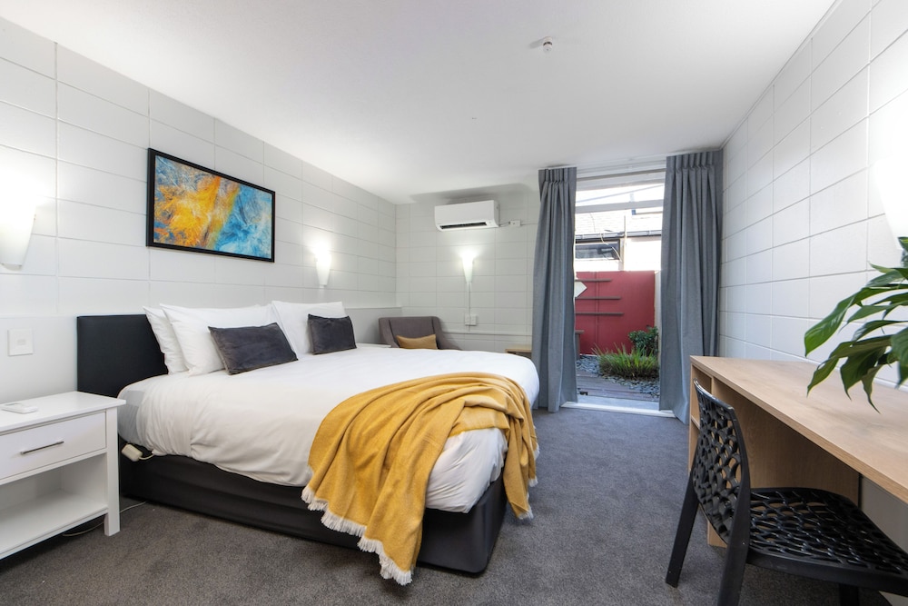 Epsom Motel 10/34