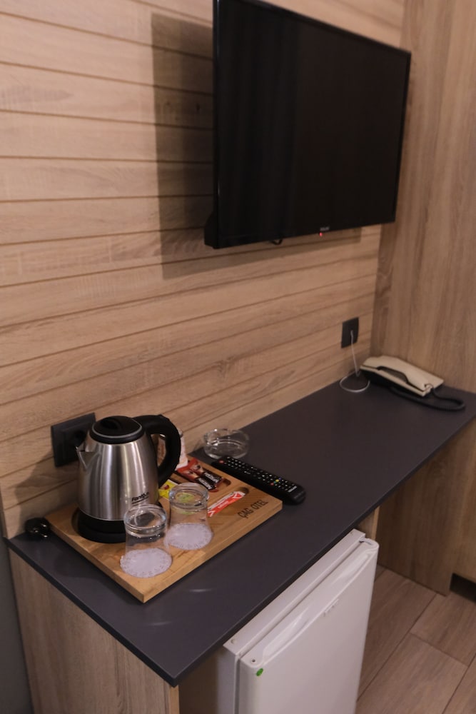 Cag Hotel 33/49