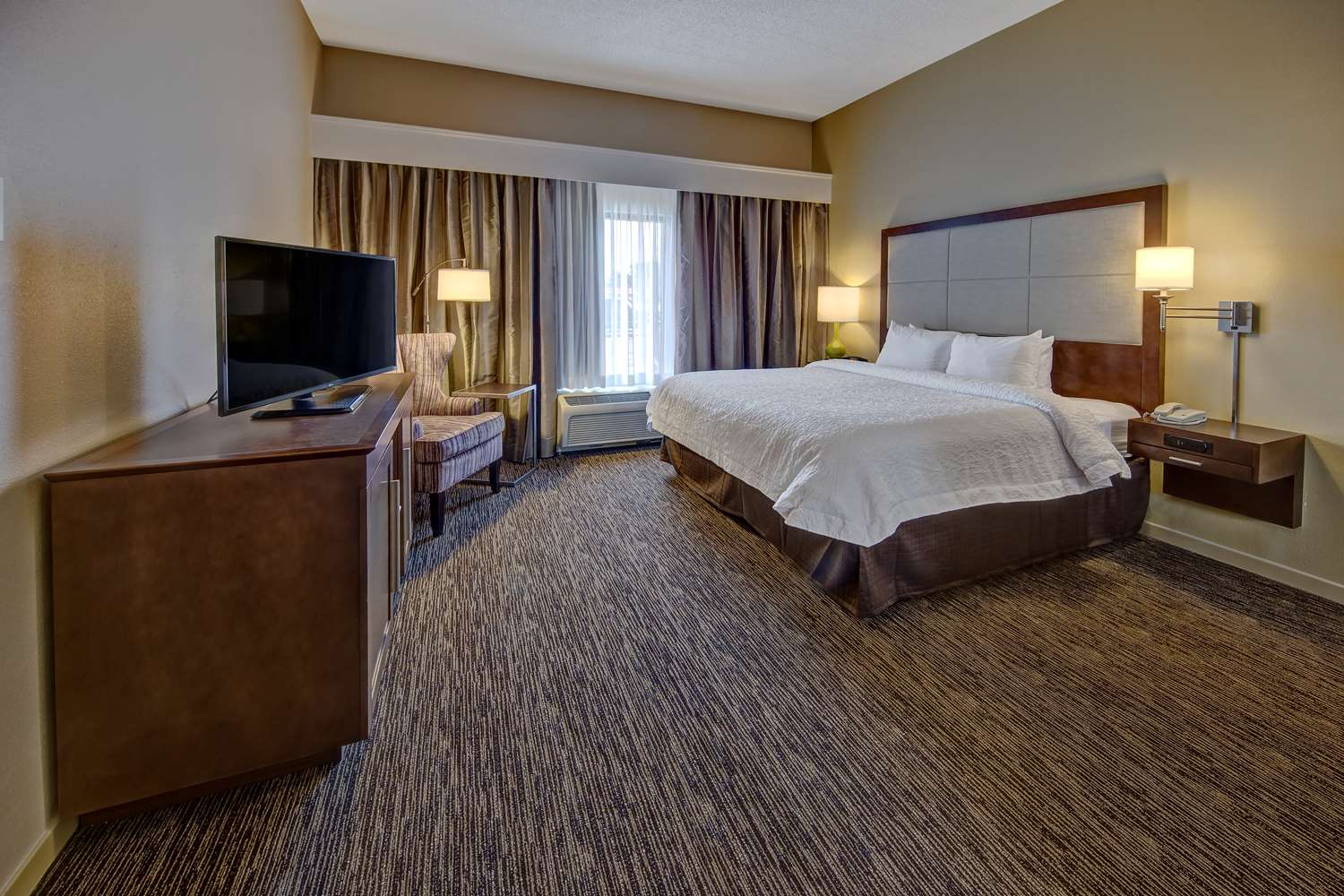 1 Bedroom, Suite, King Bed
