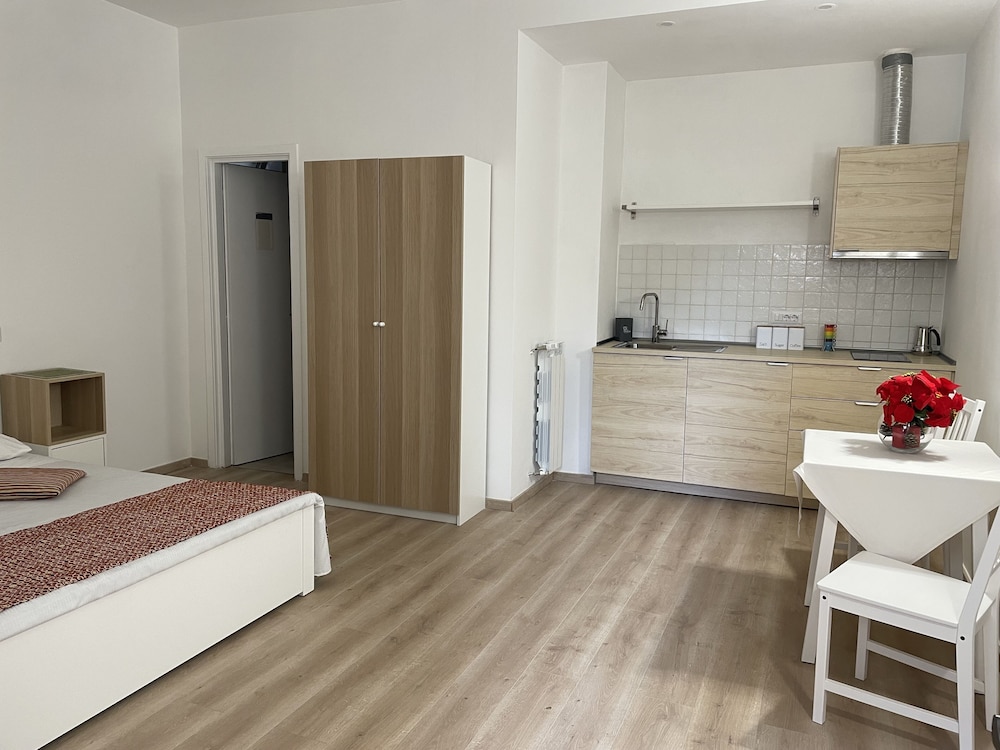Basic, Bungalow, Double Bed, Kitchenette, Annex