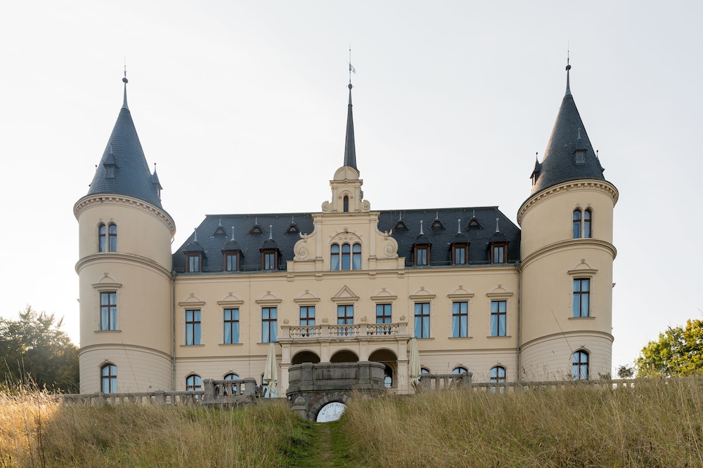 Schlosshotel Ralswiek 1/50