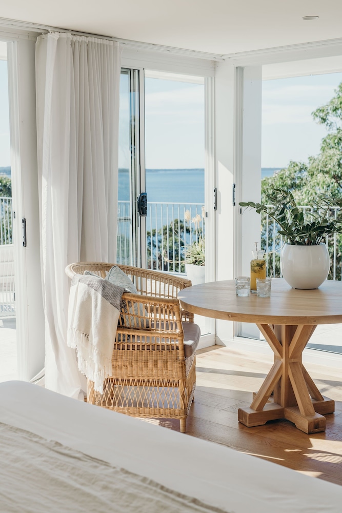Bannisters Port Stephens 53/72