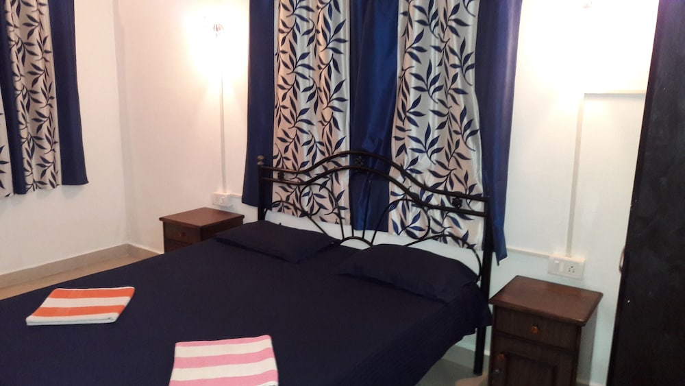 Swati Hotel 19/72