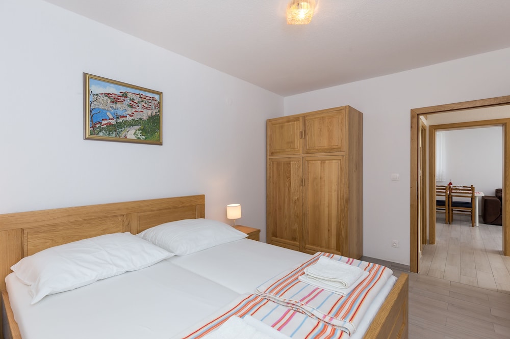 2 BEDROOMS, APARTMENT, POOL VIEW, TERRACE