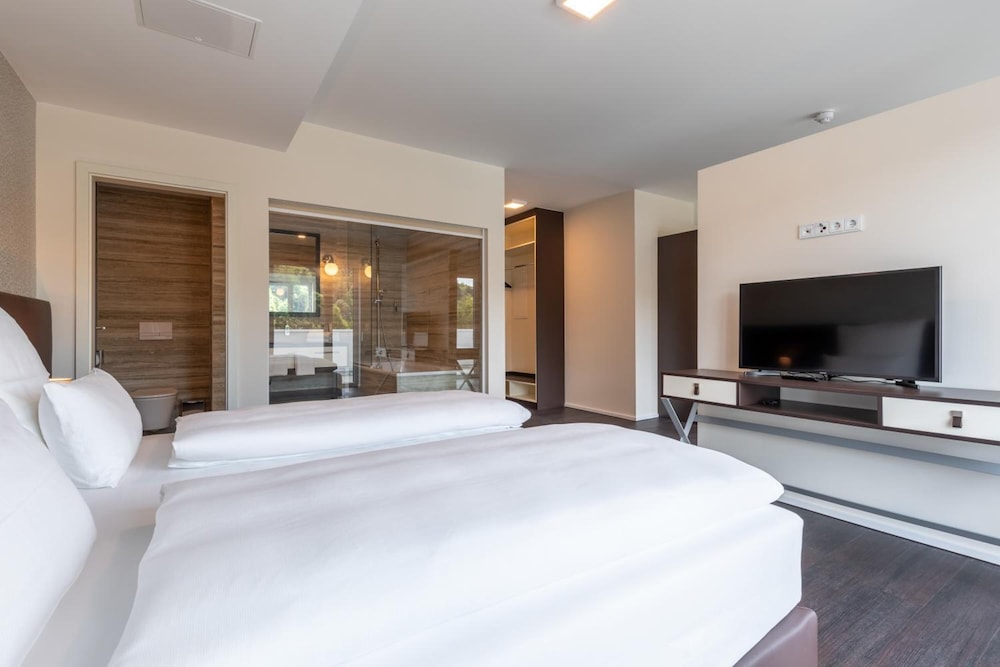 Trip Inn Conference Hotel & Suites 29/54