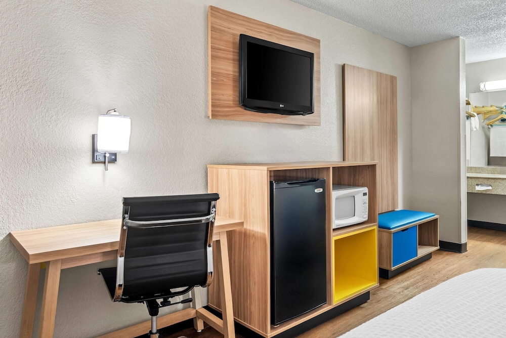Days Inn By Wyndham Jacksonville Nc 59/68