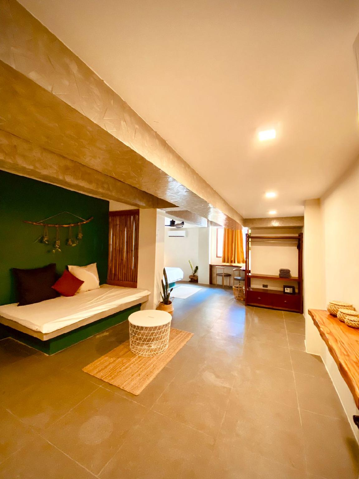 Happiness Hostel Boracay 12/49