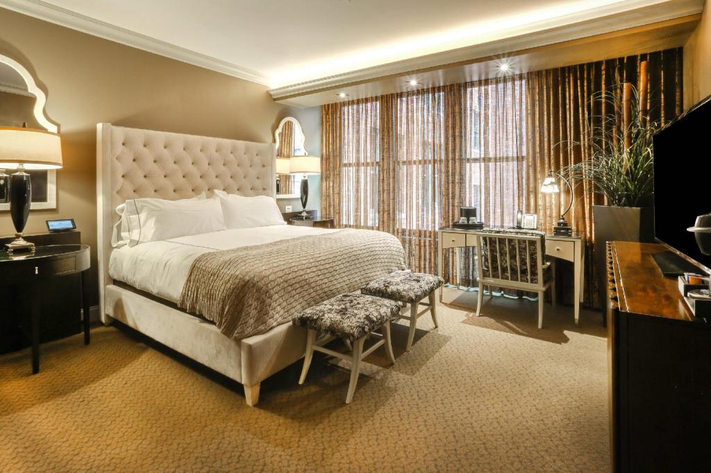 Upgrade, King Bed