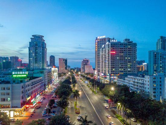 Boutique Holiday Hotel (Beihai Rt-Mart High-Speed Railway Station) 30/30