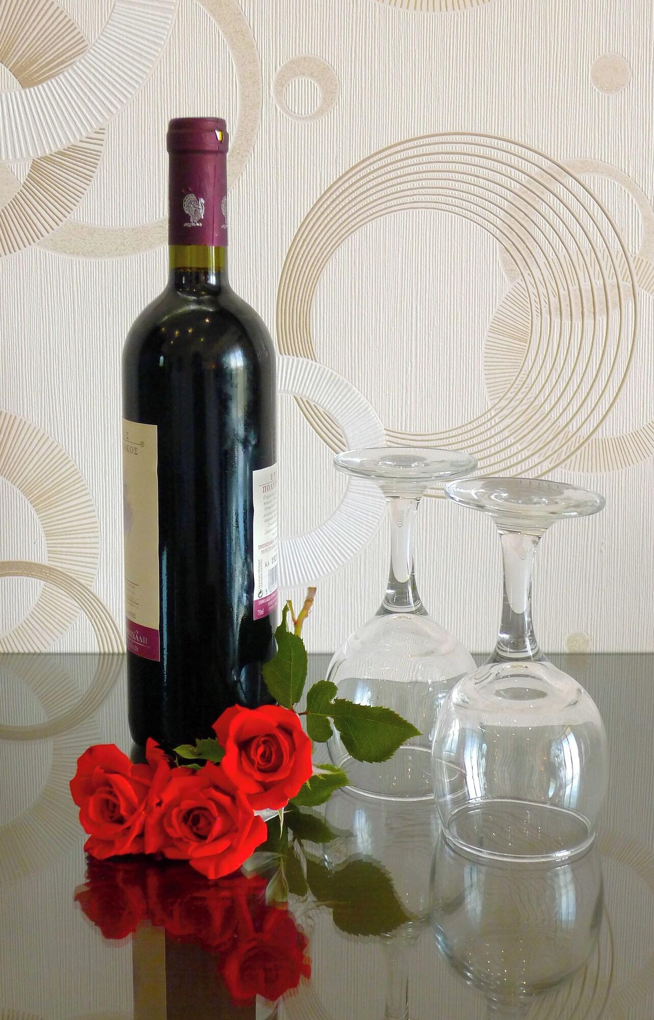 Ampoulos Rooms & Apartments 20/50