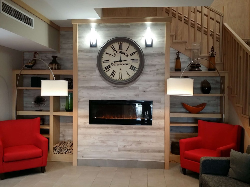 Country Inn and Suites By Radisson Gillette WY 3/51