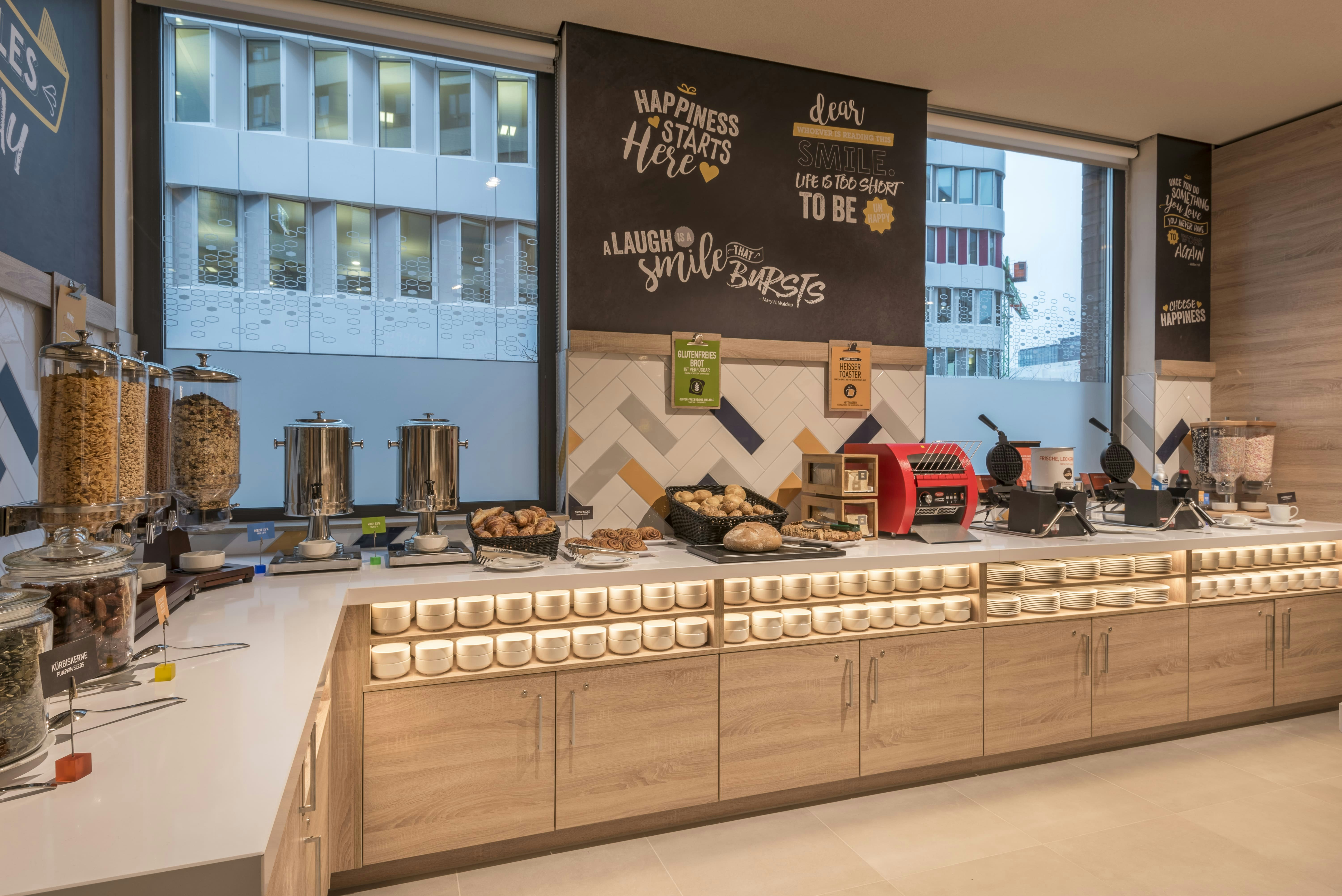 Hampton By Hilton Frankfurt Airport 33/38