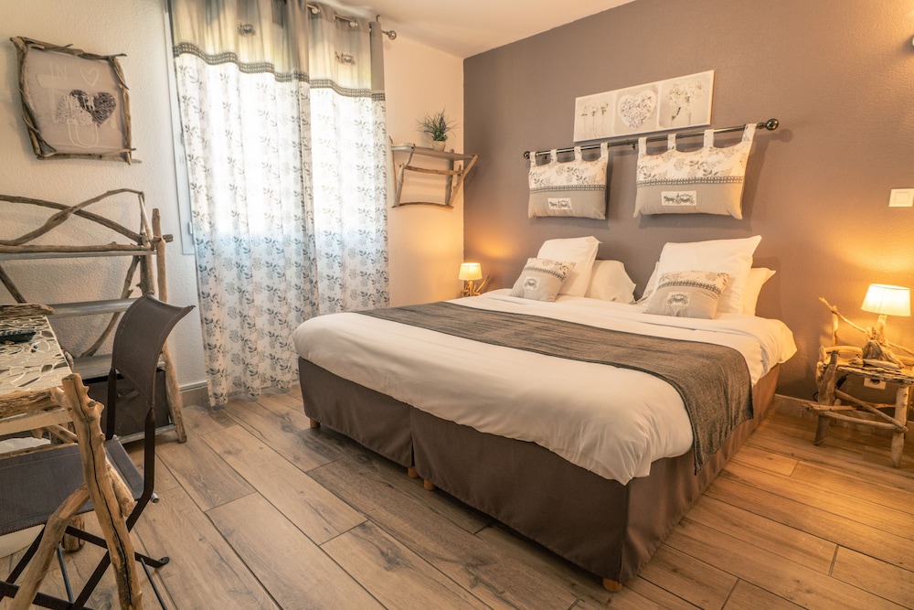 HOTEL LE PRESIDENT 19/58