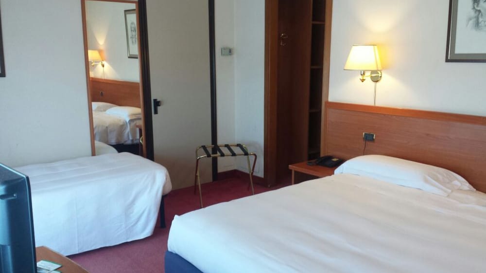 Hotel Europa 7/29
