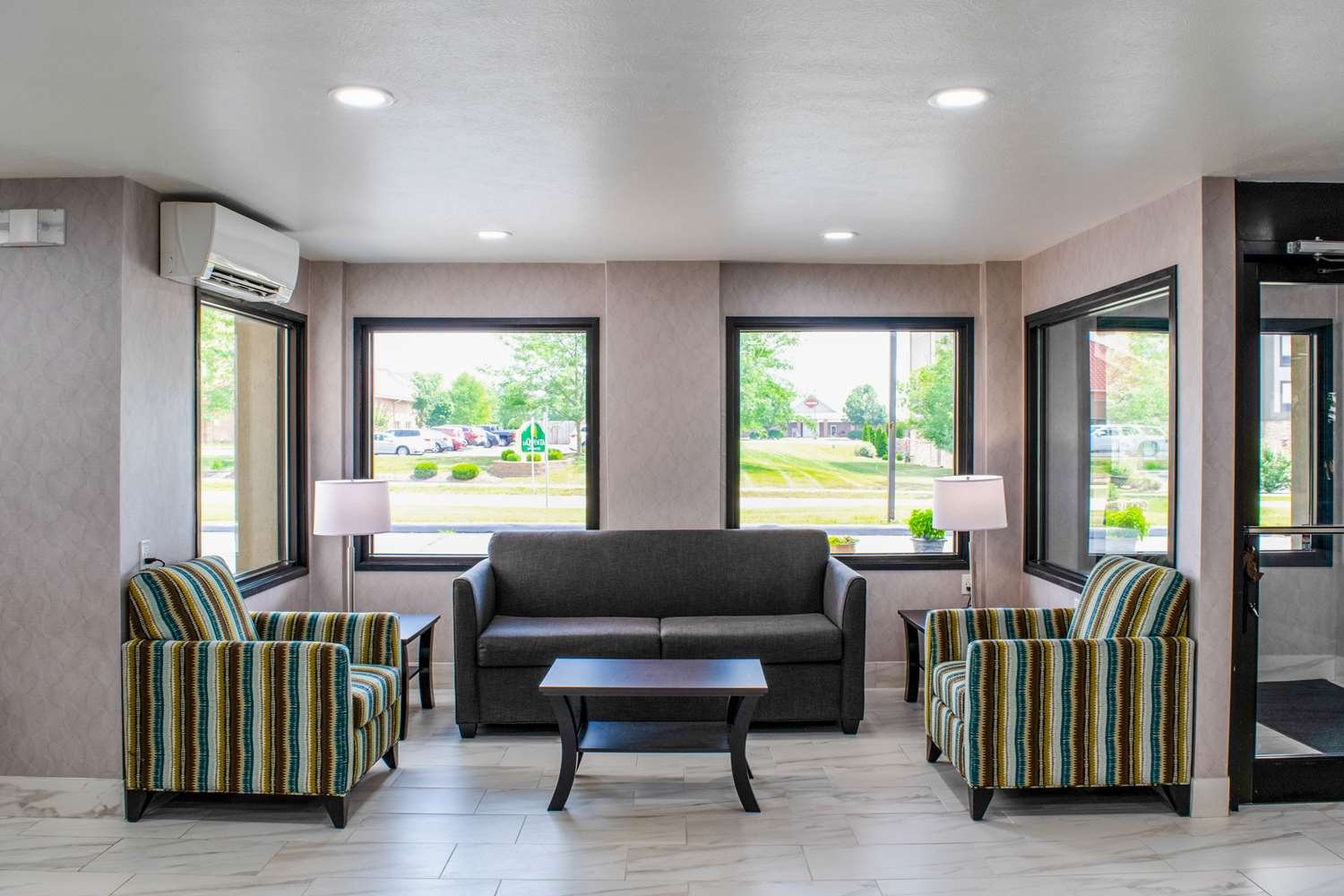 Quality Inn Plainfield 32/47