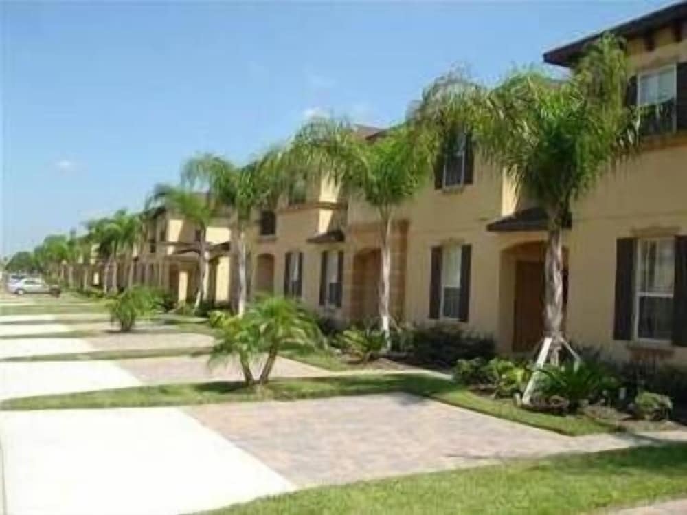 Villas At Regal Palms 46/51