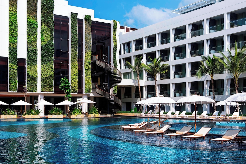 The Stones Hotel Legian Bali Autograph Collection 10/75