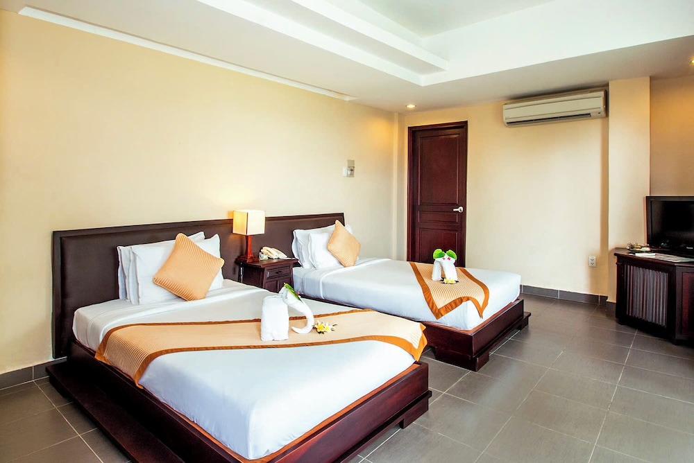 Romana Resort And Spa 10/50