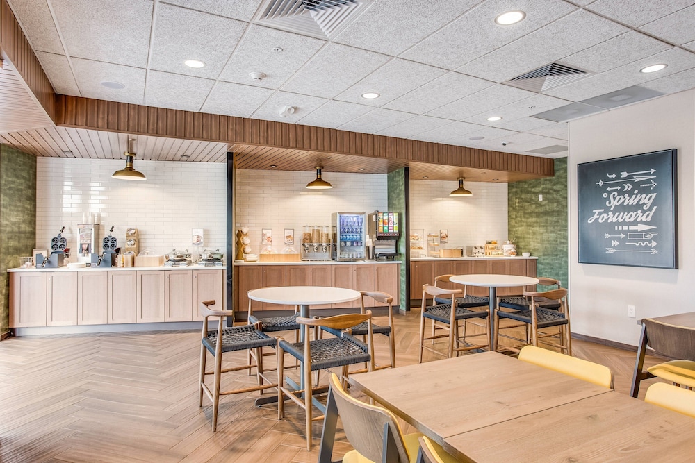Fairfield Inn & Suites by Marriott Rolla 40/46