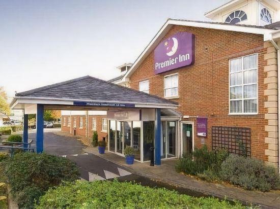 Premier Inn Coventry South (A45) 8/28