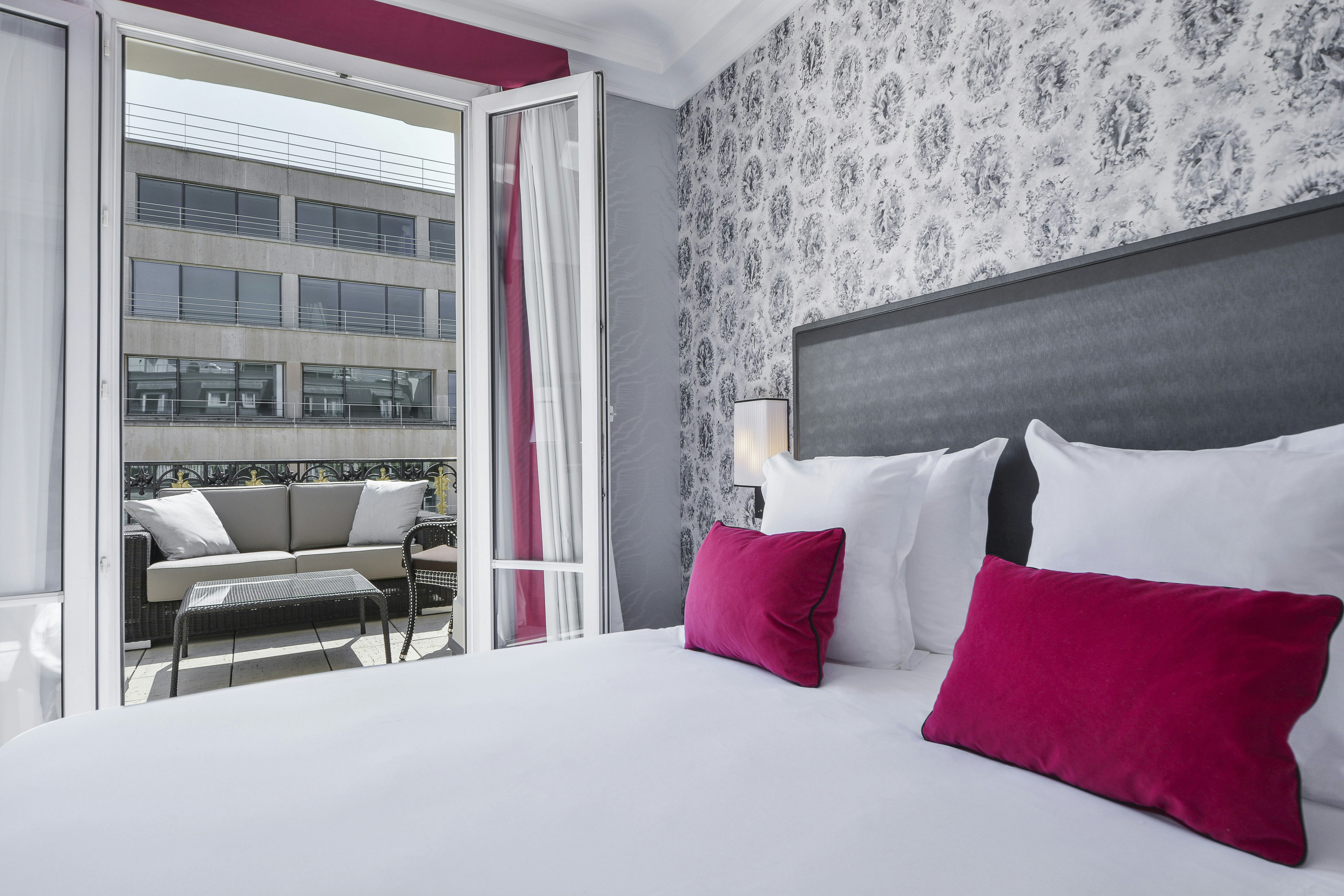 Maison Astor Paris Curio Collection By Hilton 11/43