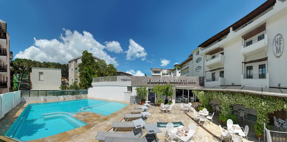 Hotel Europa Monetti 44/49