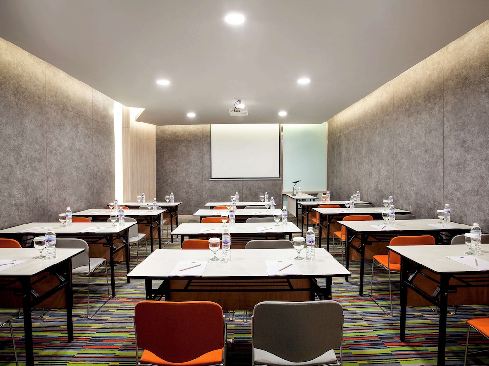 Ibis Styles Jakarta Sunter 55/62