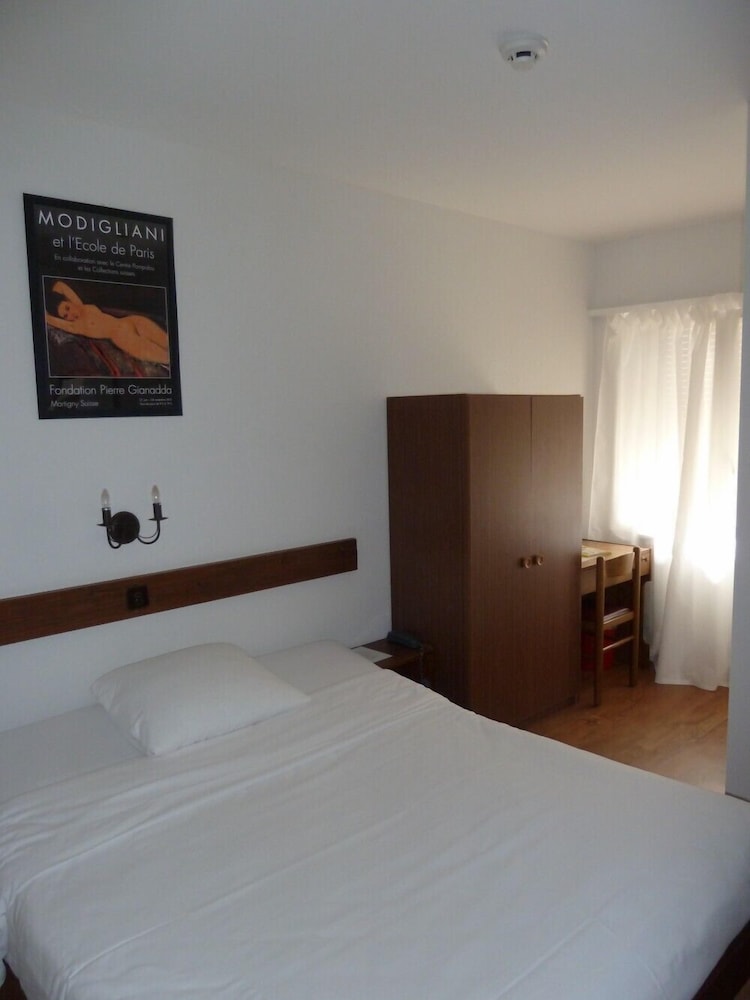 Hotel du Stand 4/21