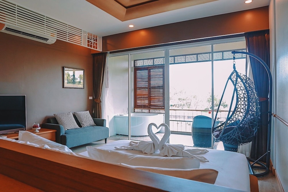 Baan Rim Ao 49/65