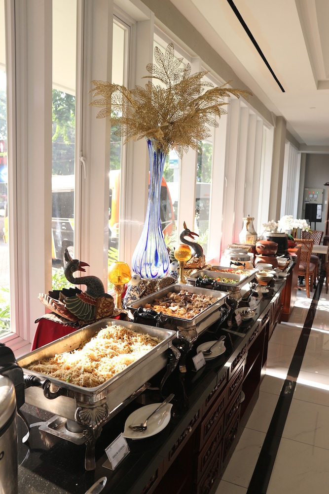 La Lisa Hotel Surabaya 49/58