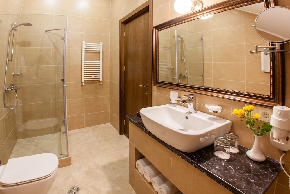 Tbilisi Laerton Hotel 47/50