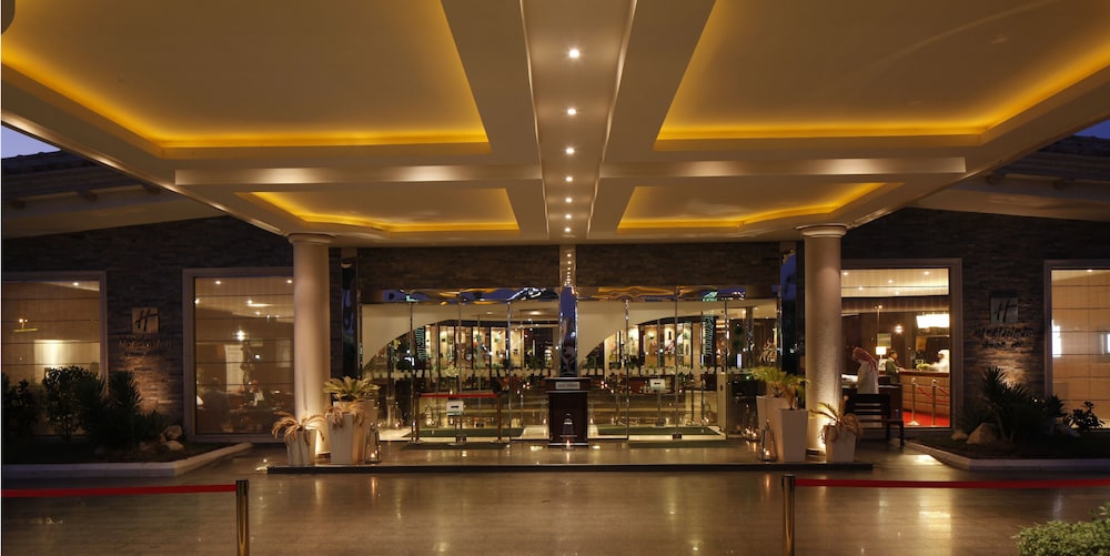 فندق هوليدي ان - كورنيش الخبر(Holiday Inn Al Khobar - Corniche) 18/56