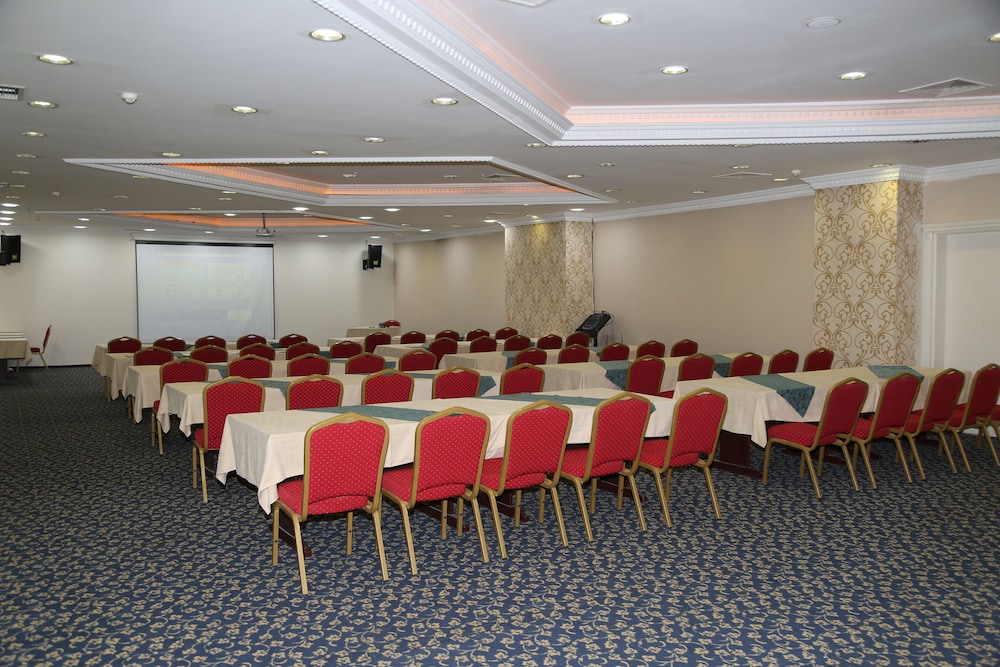 Grand Alin Hotel Tokat 40/48