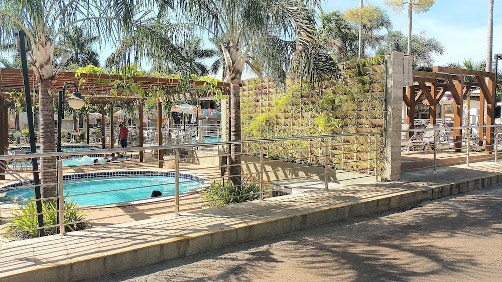 Diroma International Resort Via Caldas 44/49
