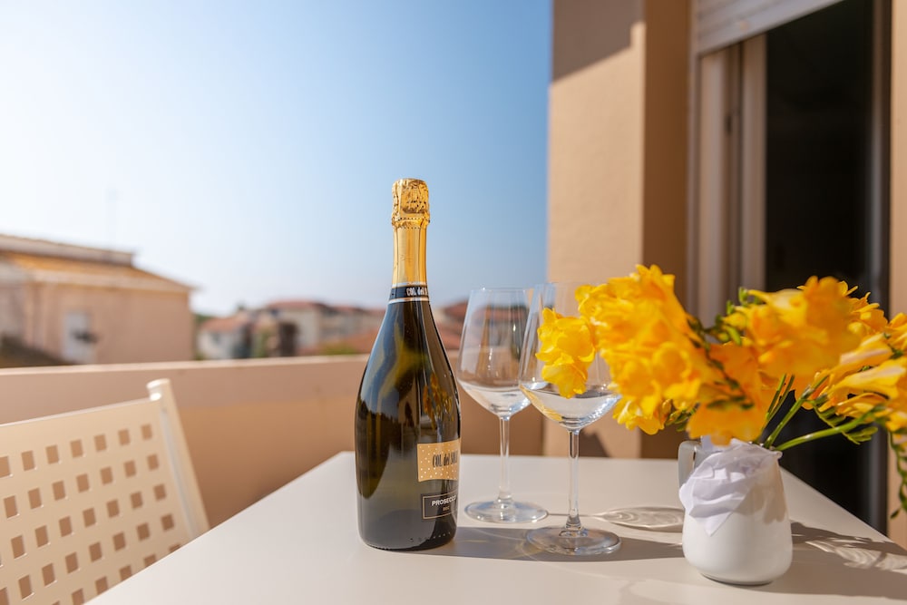 Tirreno Residence 11/29